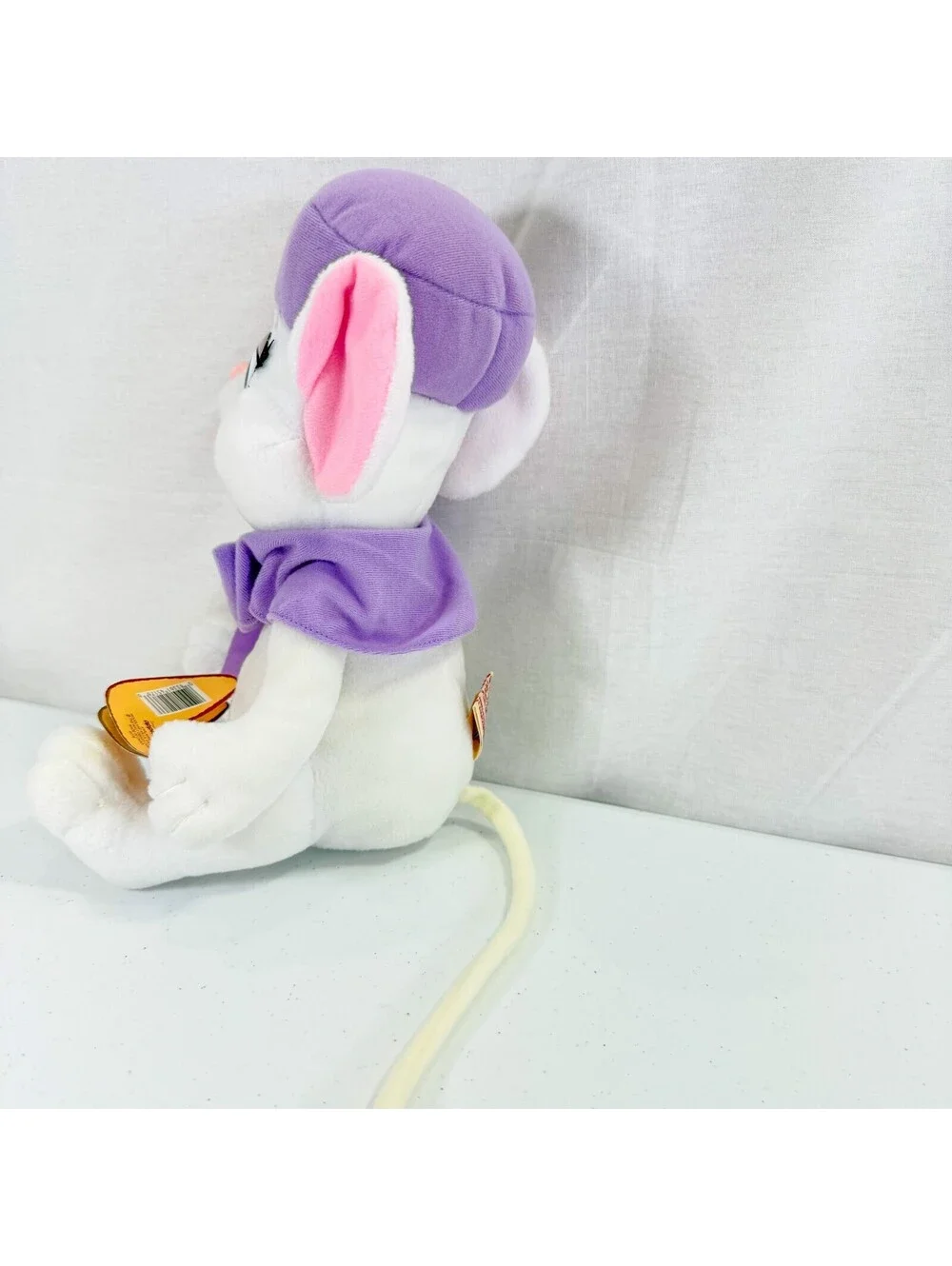 Disney The Rescuers Down Under BIANCA 11